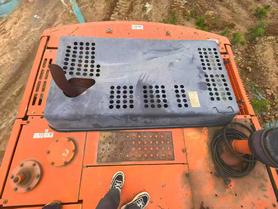 Buy Hitachi ZW250 Used Excavator / 4 Buy Hitachi ZW250 Used Excavator / 4
