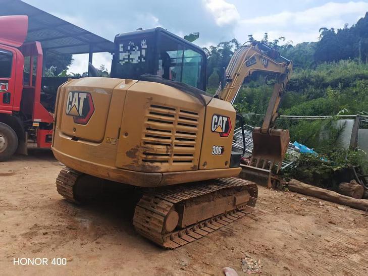 Buy Caterpillar 305.5 Used Excavator / 1