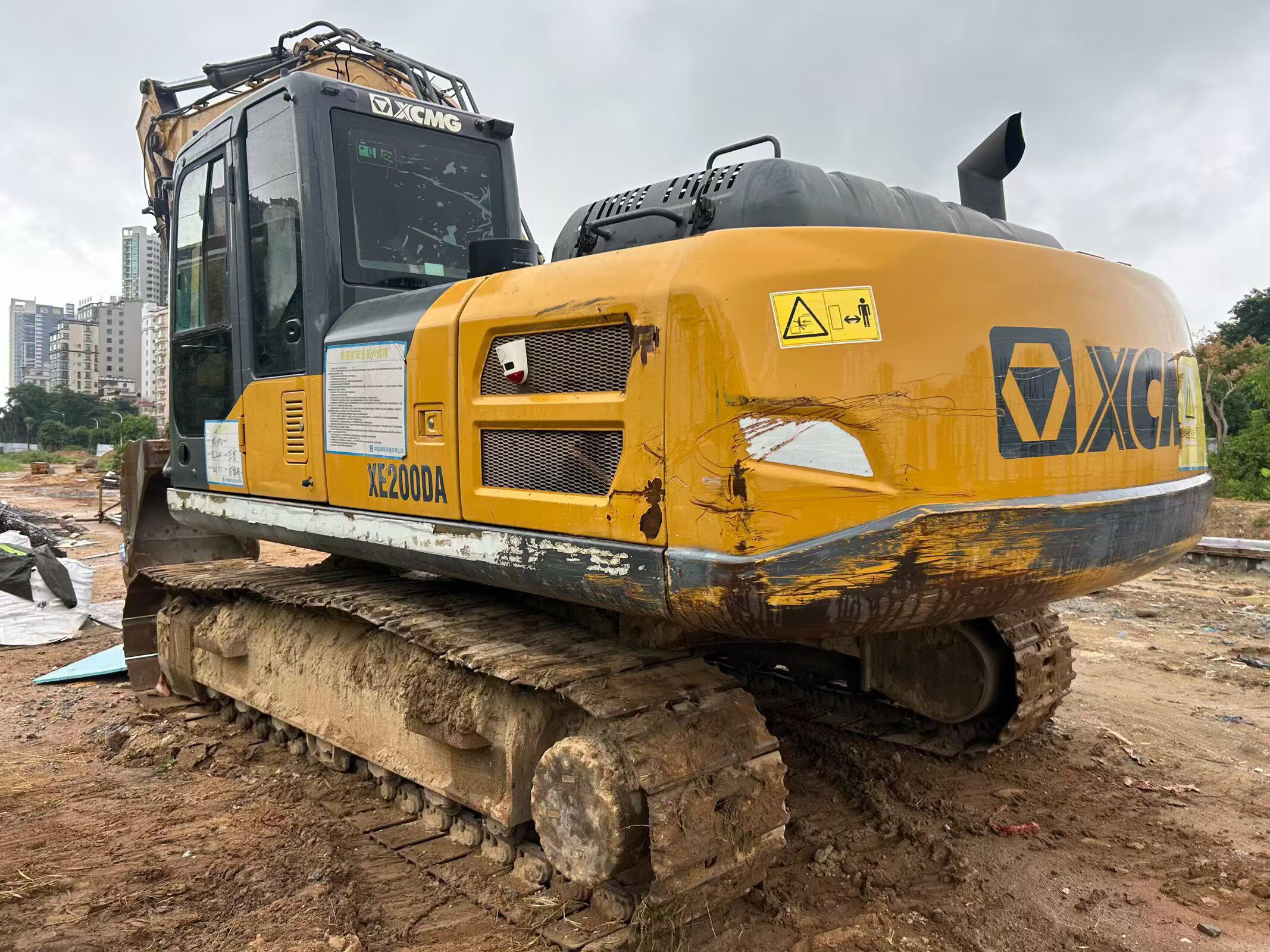 Buy XCMG XE200 Used Excavator / 3