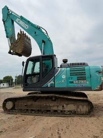 Buy Kobelco SK260 Used Excavator / 4 Buy Kobelco SK260 Used Excavator / 4