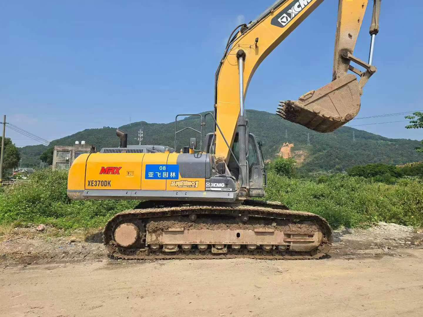 Buy XCMG XE370DK Used Excavator / 9