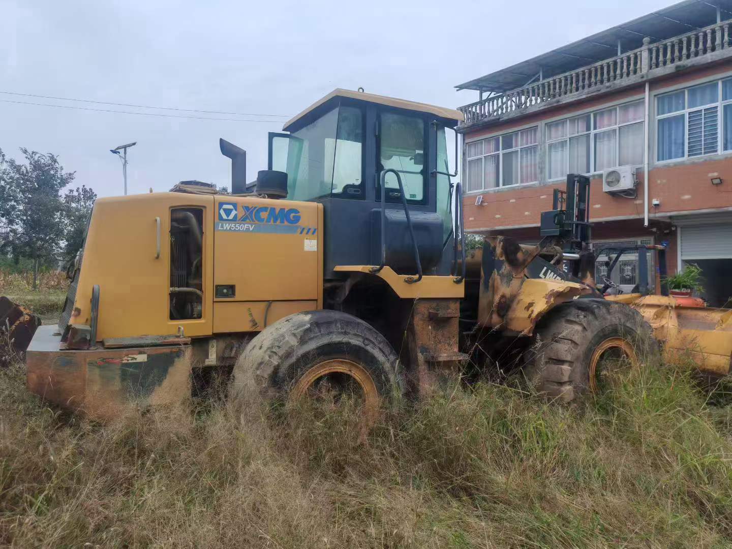 Buy XCMG XE550DK Used Excavator / 5