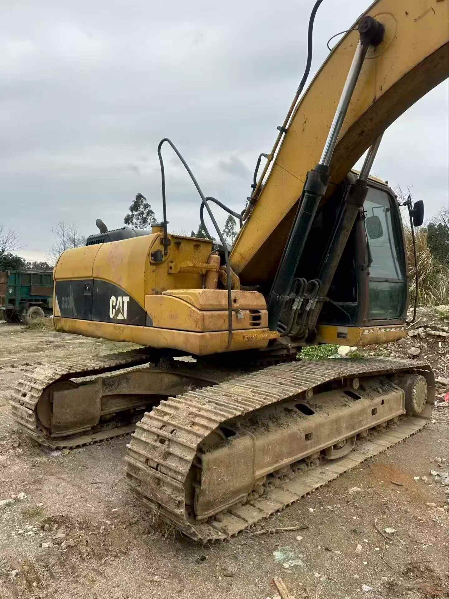 Buy Caterpillar 320D Used Excavator / 3