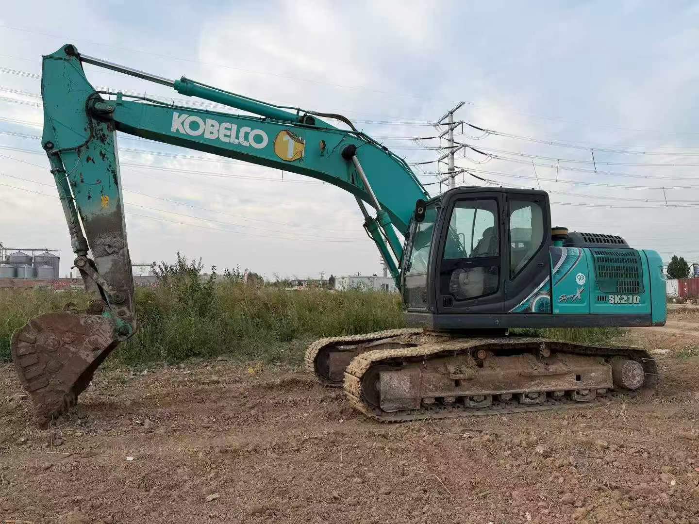 Buy Kobelco SK210 Used Excavator / 3