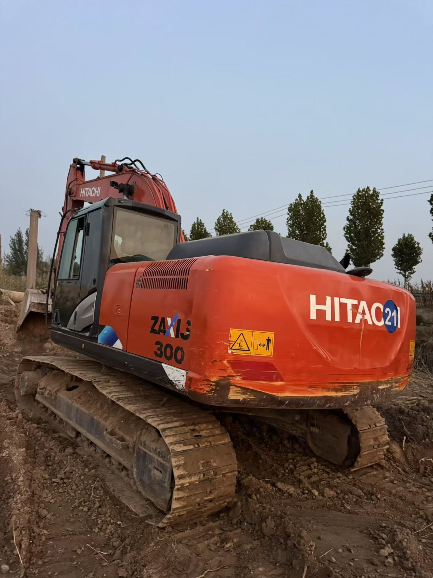Buy Hitachi EX210 Used Excavator / 4