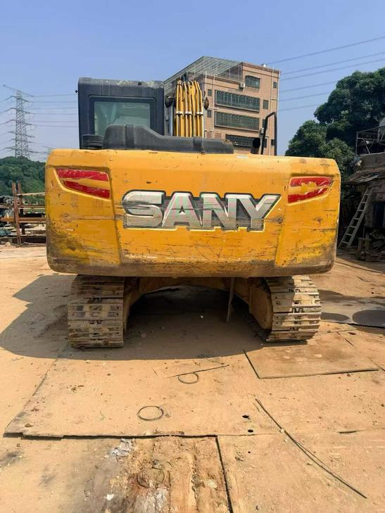 Buy Sany SY135 Used Excavator / 1
