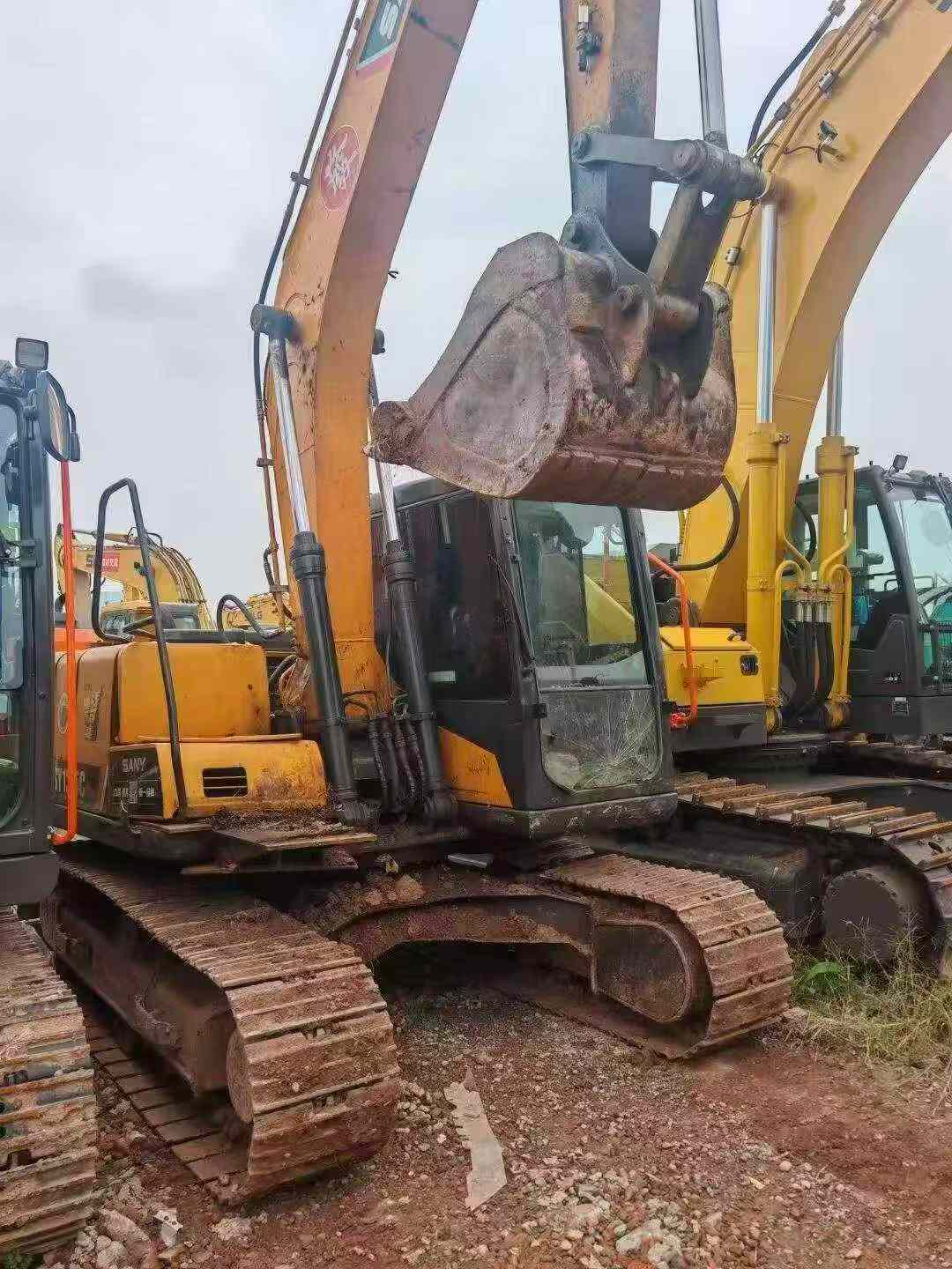 Buy Sany SY135-8S Used Excavator / 5
