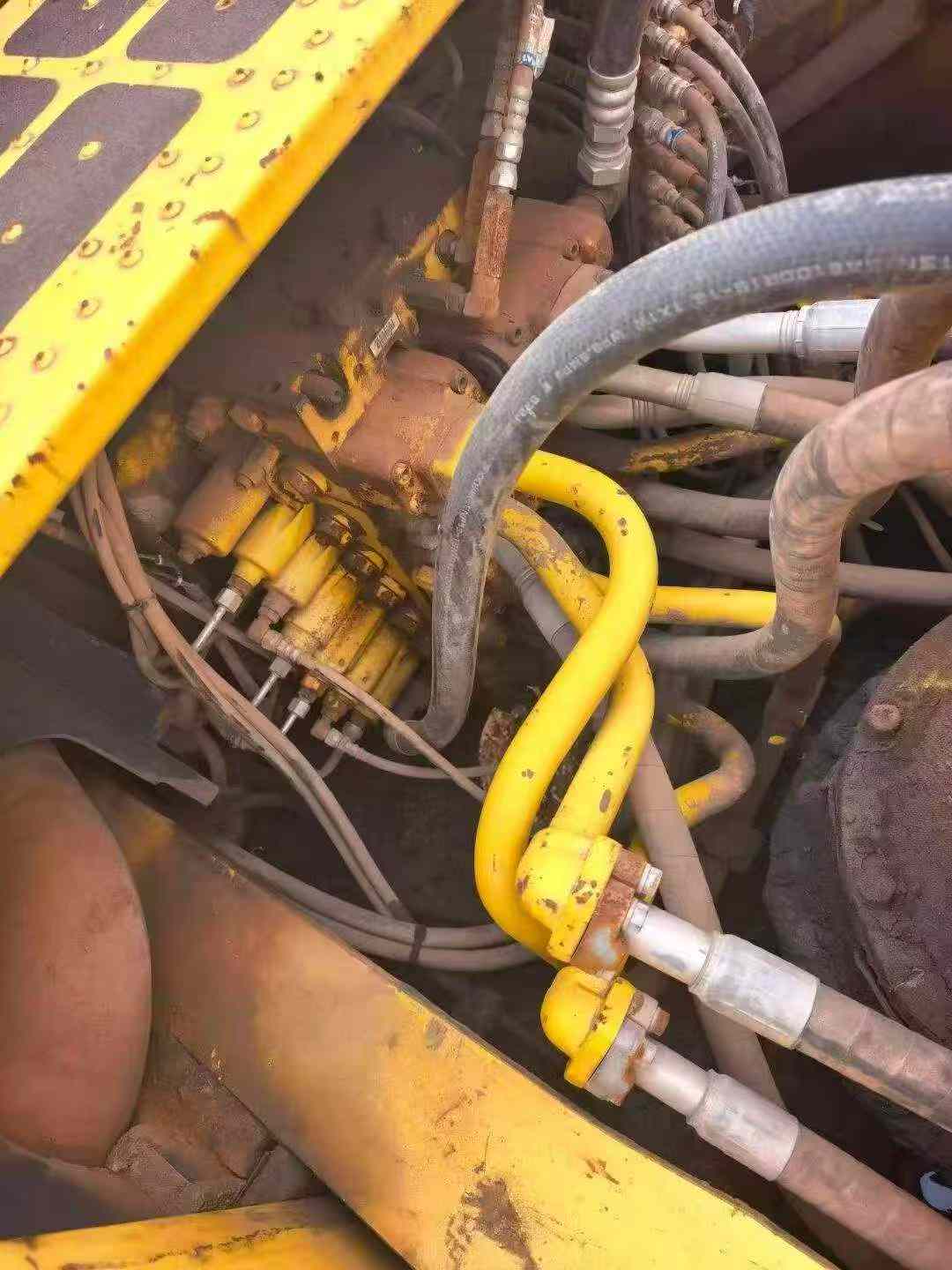 Compre Excavadora Komatsu PC450-8 Usada / 5