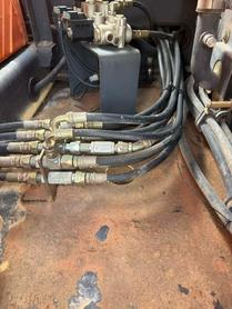 Buy Doosan DH215-7 Used Excavator / 6 Buy Doosan DH215-7 Used Excavator / 6