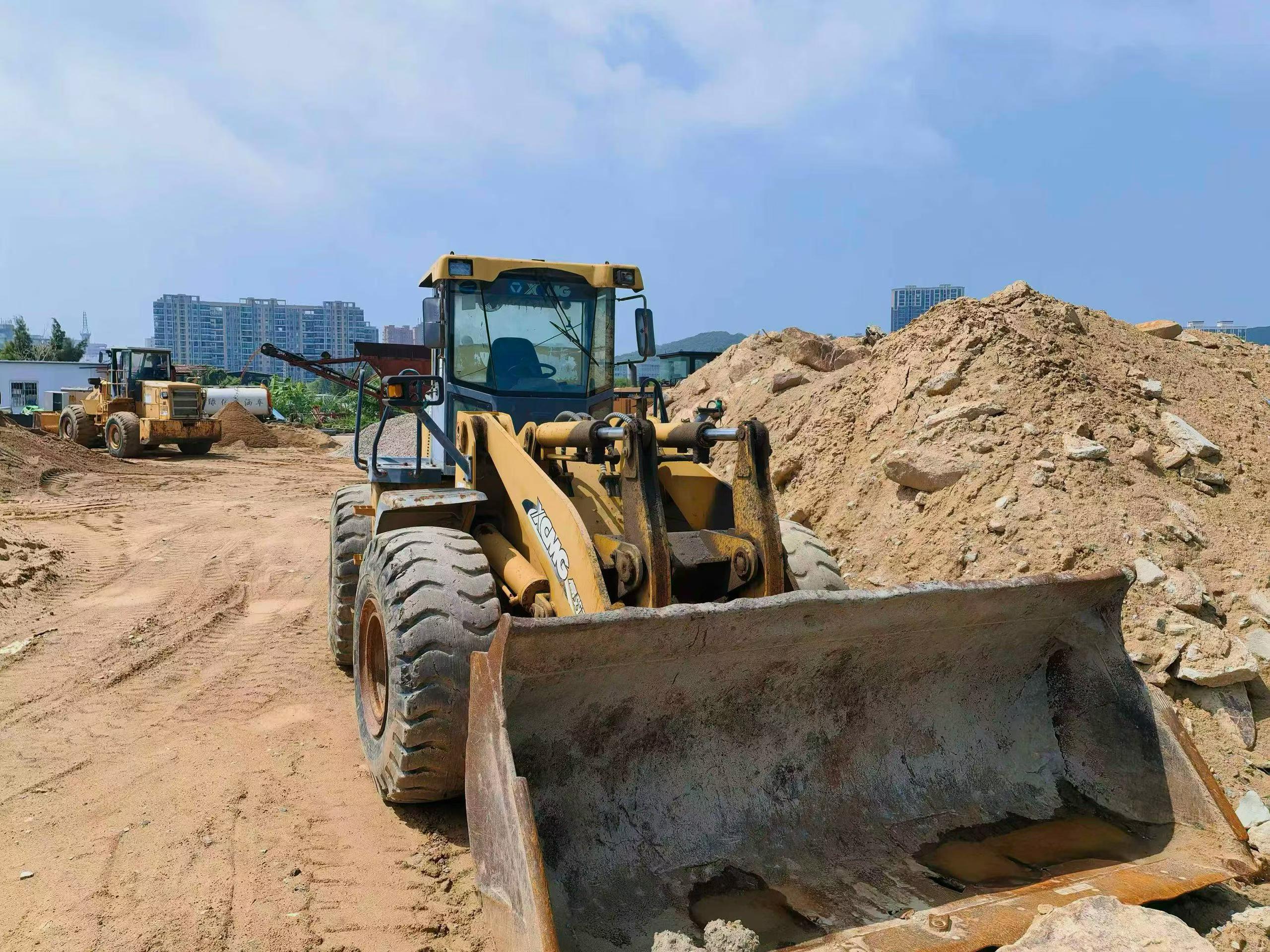 Buy XCMG XE50C Used Excavator / 3