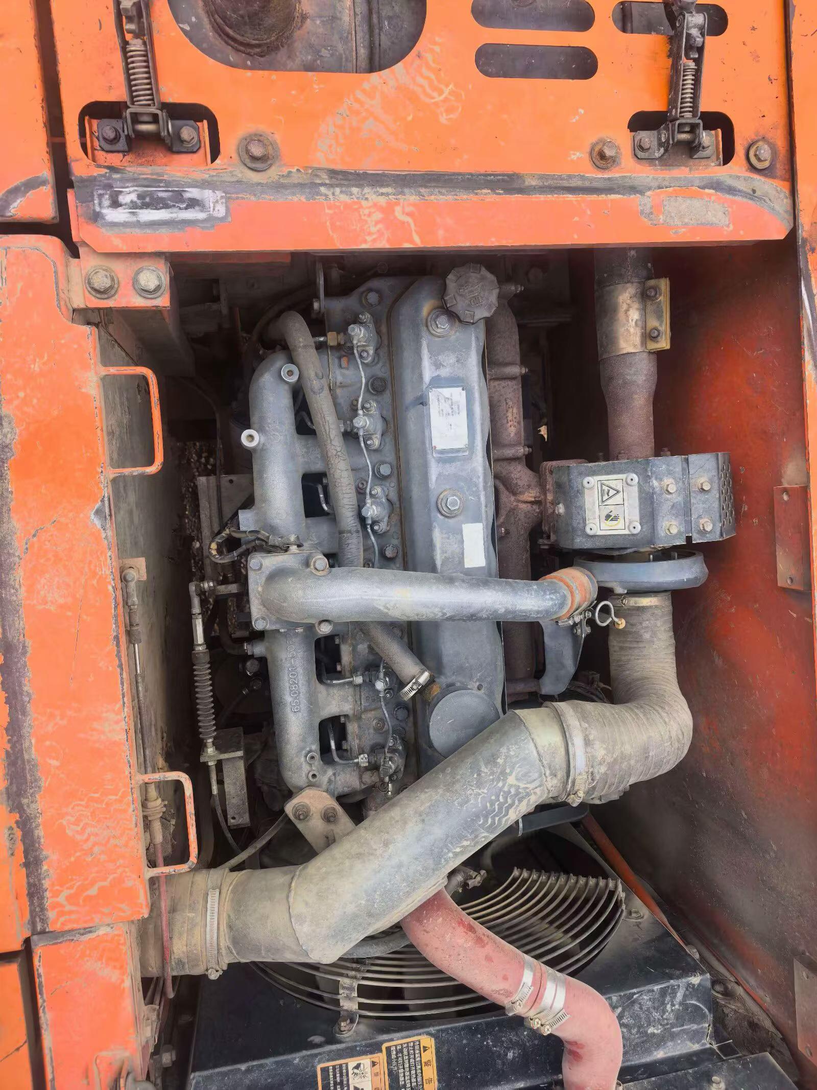 Buy Doosan DH150-7 Used Excavator / 5