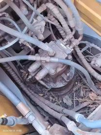 Buy XCMG XE135B Used Excavator / 4 Buy XCMG XE135B Used Excavator / 4