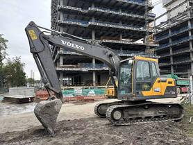 Buy Volvo L120E Used Excavator / 2 Buy Volvo L120E Used Excavator / 2