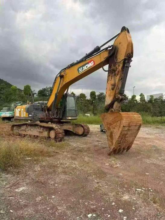 Buy XCMG XE335C Used Excavator / 1