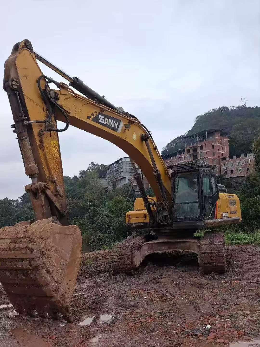 Buy Sany SY365C Used Excavator / 2