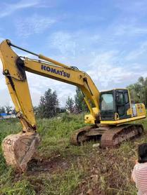 Buy Komatsu HB215LC-1 Used Excavator / 3 Buy Komatsu HB215LC-1 Used Excavator / 3