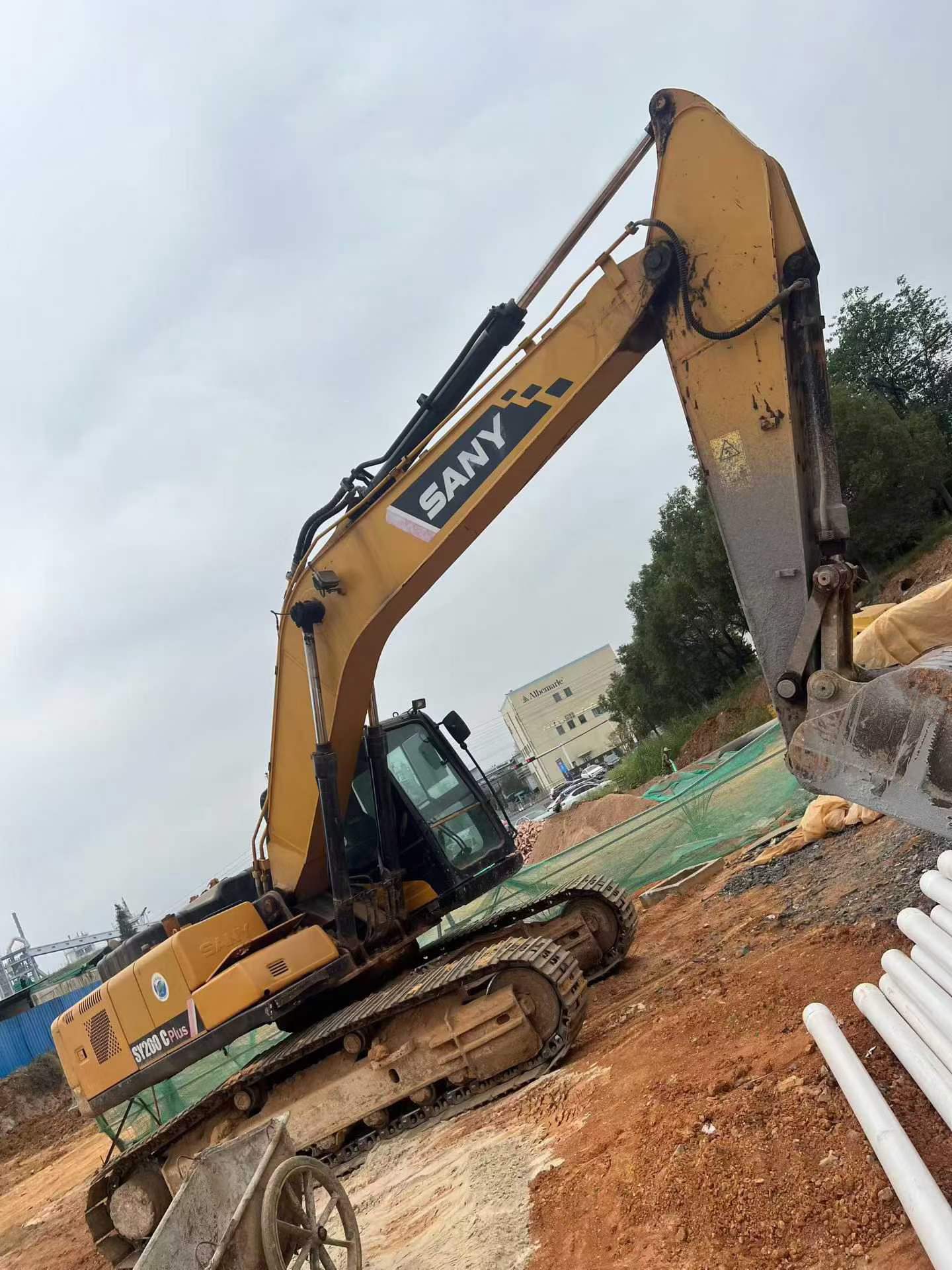 Buy Sany SY200C Used Excavator / 7