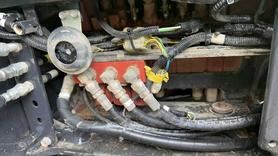 Buy Yanmar VIO30-5B Used Excavator / 5 Buy Yanmar VIO30-5B Used Excavator / 5