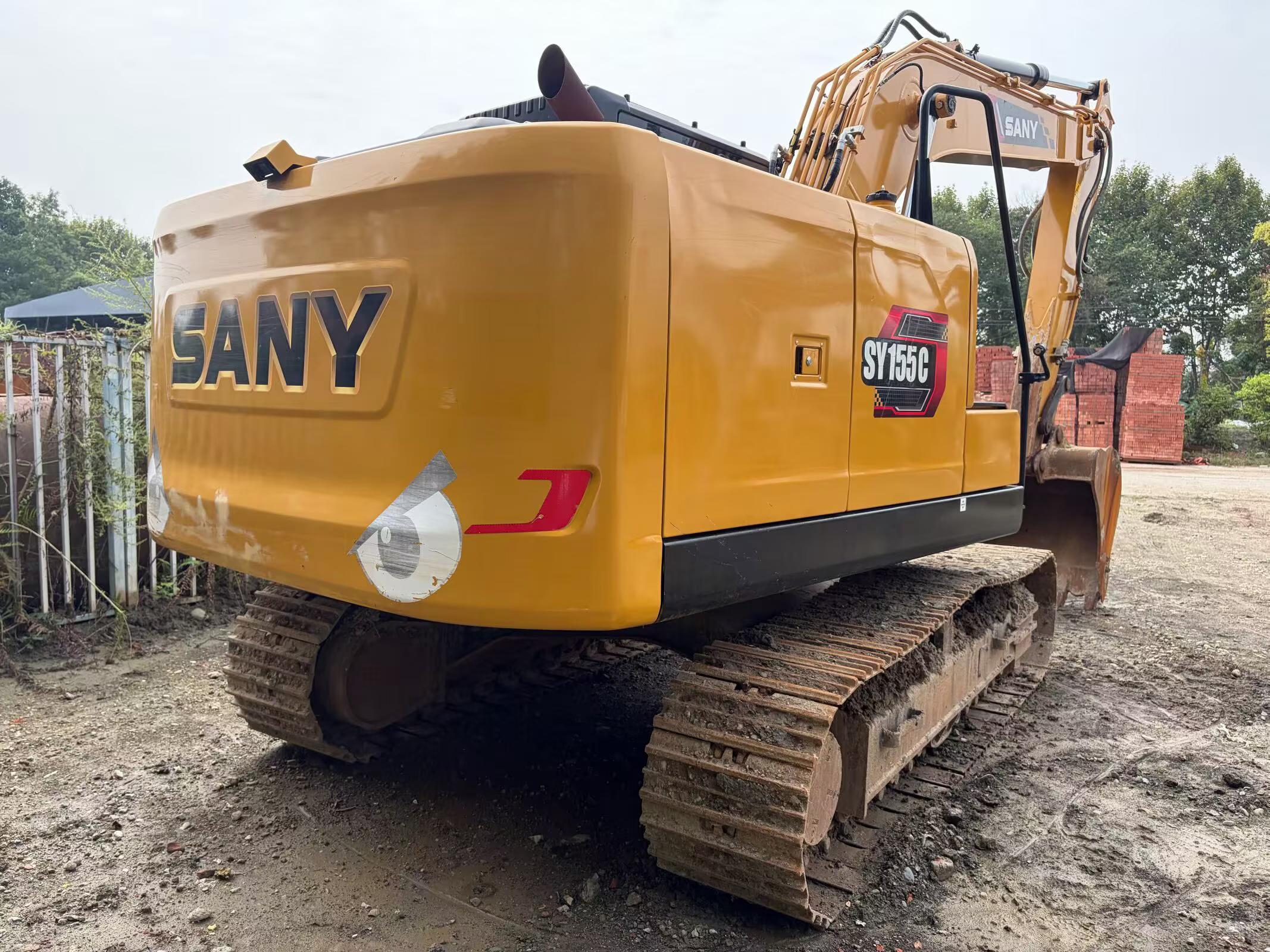 Buy Sany SY135 Used Excavator / 2