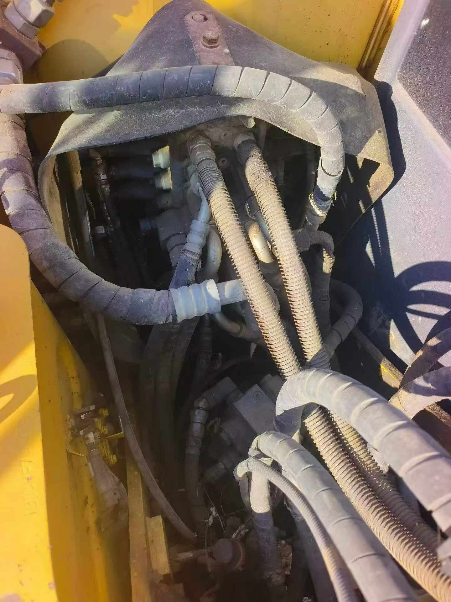 Buy Komatsu PC60-8 Used Excavator / 4