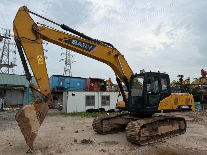 Buy Sany SY200C Used Excavator / 1