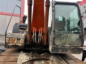 Buy Hitachi ZX200-5G Used Excavator / 5 Buy Hitachi ZX200-5G Used Excavator / 5