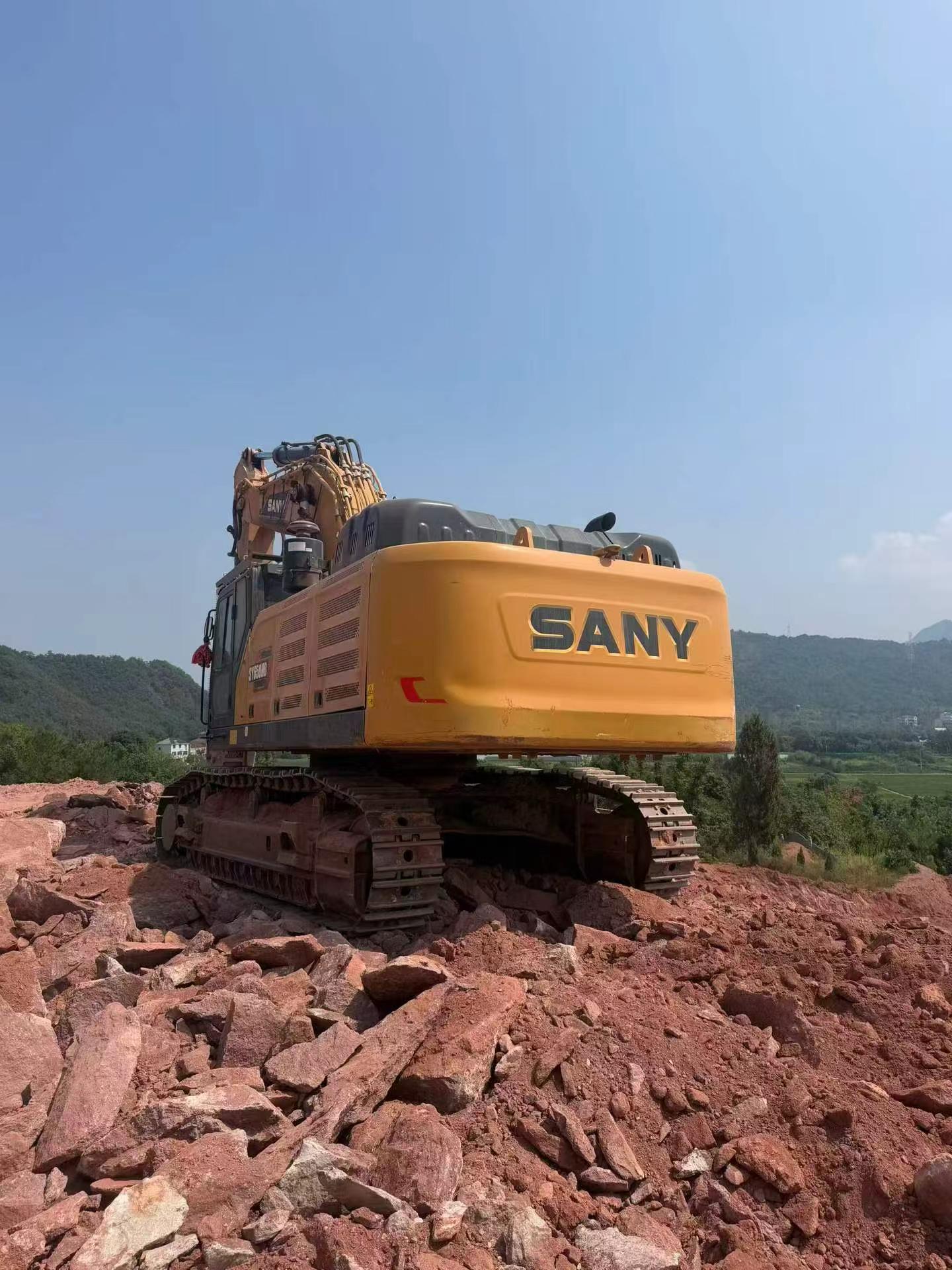 Buy Sany SY650H Used Excavator / 4