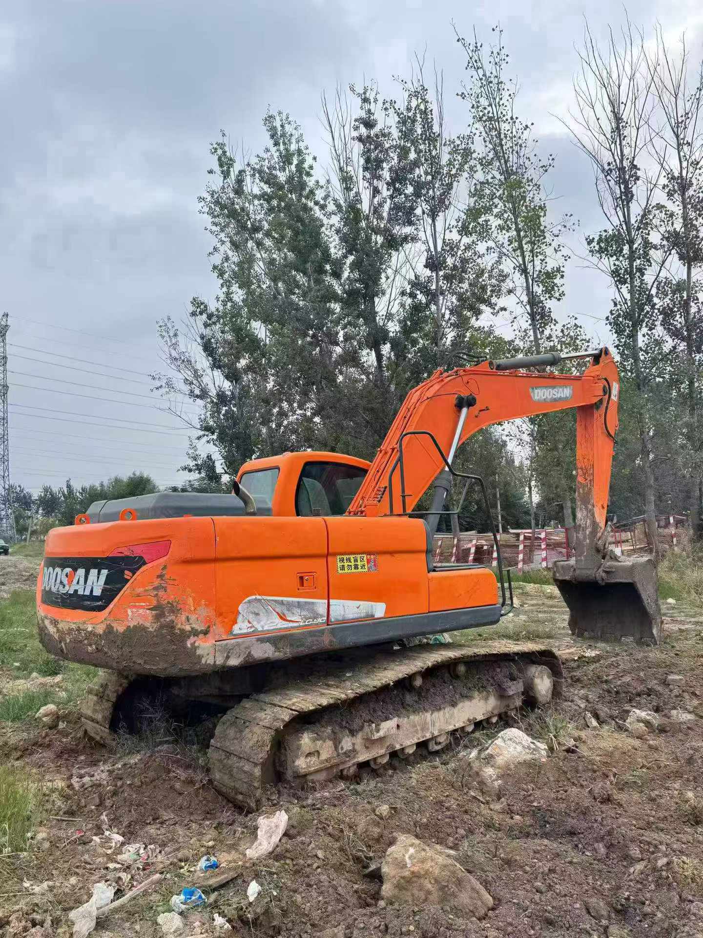 Buy Doosan DX215-9C Used Excavator / 3