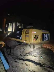 Buy Caterpillar 323D2L Used Excavator / 4 Buy Caterpillar 323D2L Used Excavator / 4