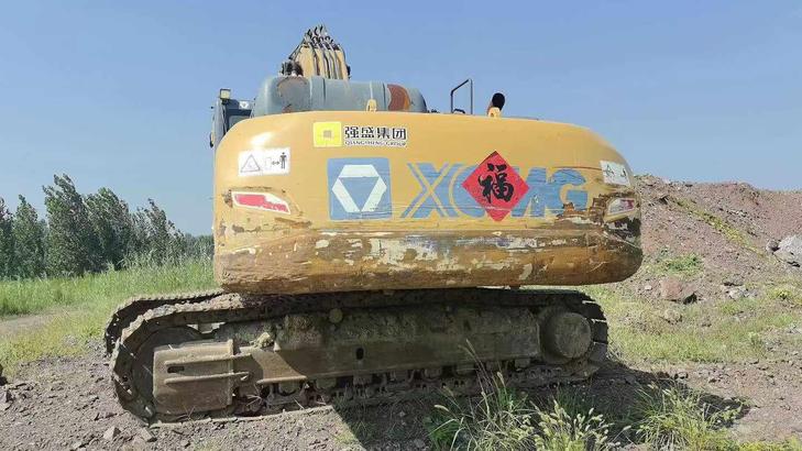 Buy XCMG XE370 Used Excavator / 1