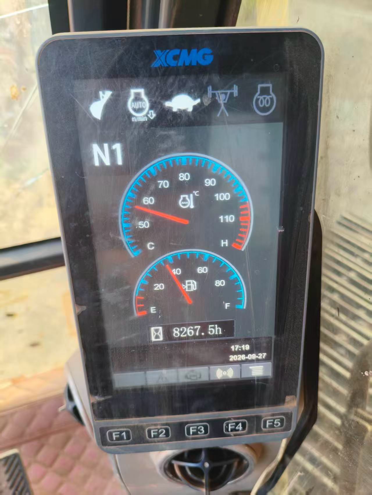 Compre Excavadora XCMG XE200 Usada / 5