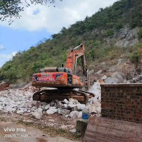 Buy Doosan DX520LC Used Excavator / 2 Buy Doosan DX520LC Used Excavator / 2