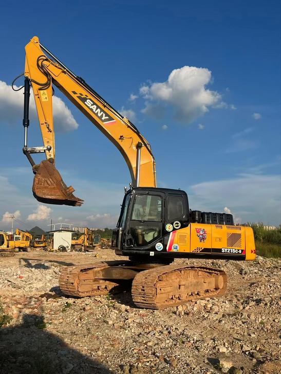 Buy Sany SY215C Used Excavator / 1