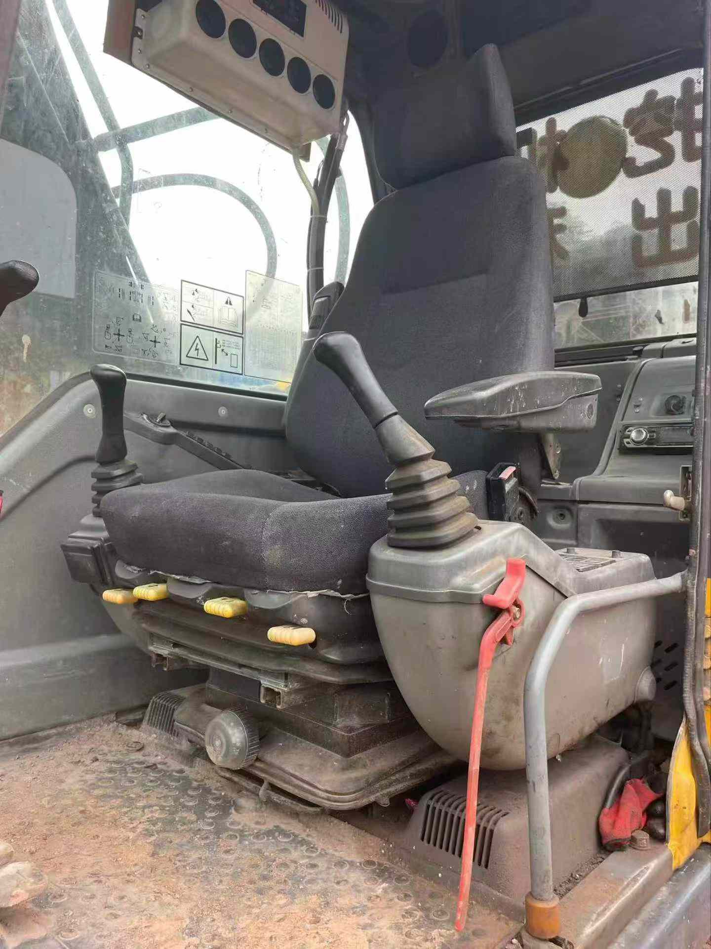 Buy Volvo EC140 Used Excavator / 2