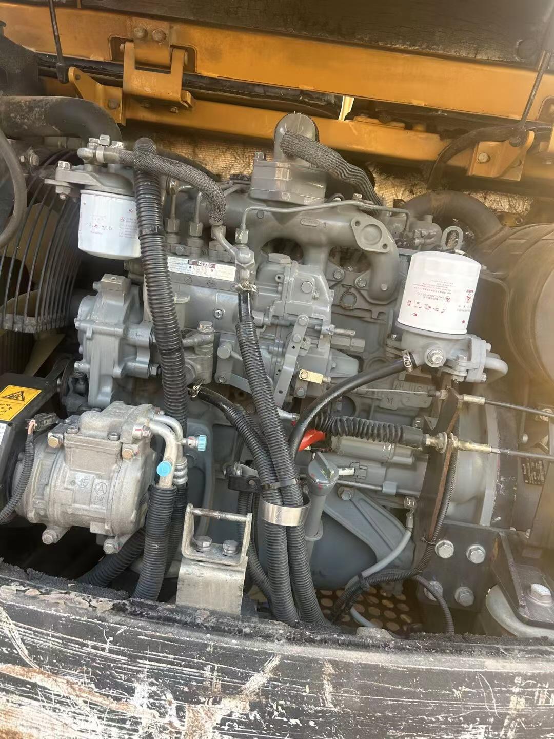شراء حفارة Sany SY55C مستعملة / 8