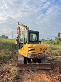 Buy XCMG XE60 Used Excavator / 2 Buy XCMG XE60 Used Excavator / 2