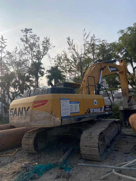 Buy Sany SY305C Used Excavator / 1