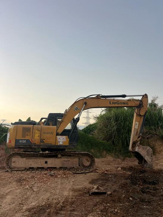 Buy Sumitomo SH120 Used Excavator / 1