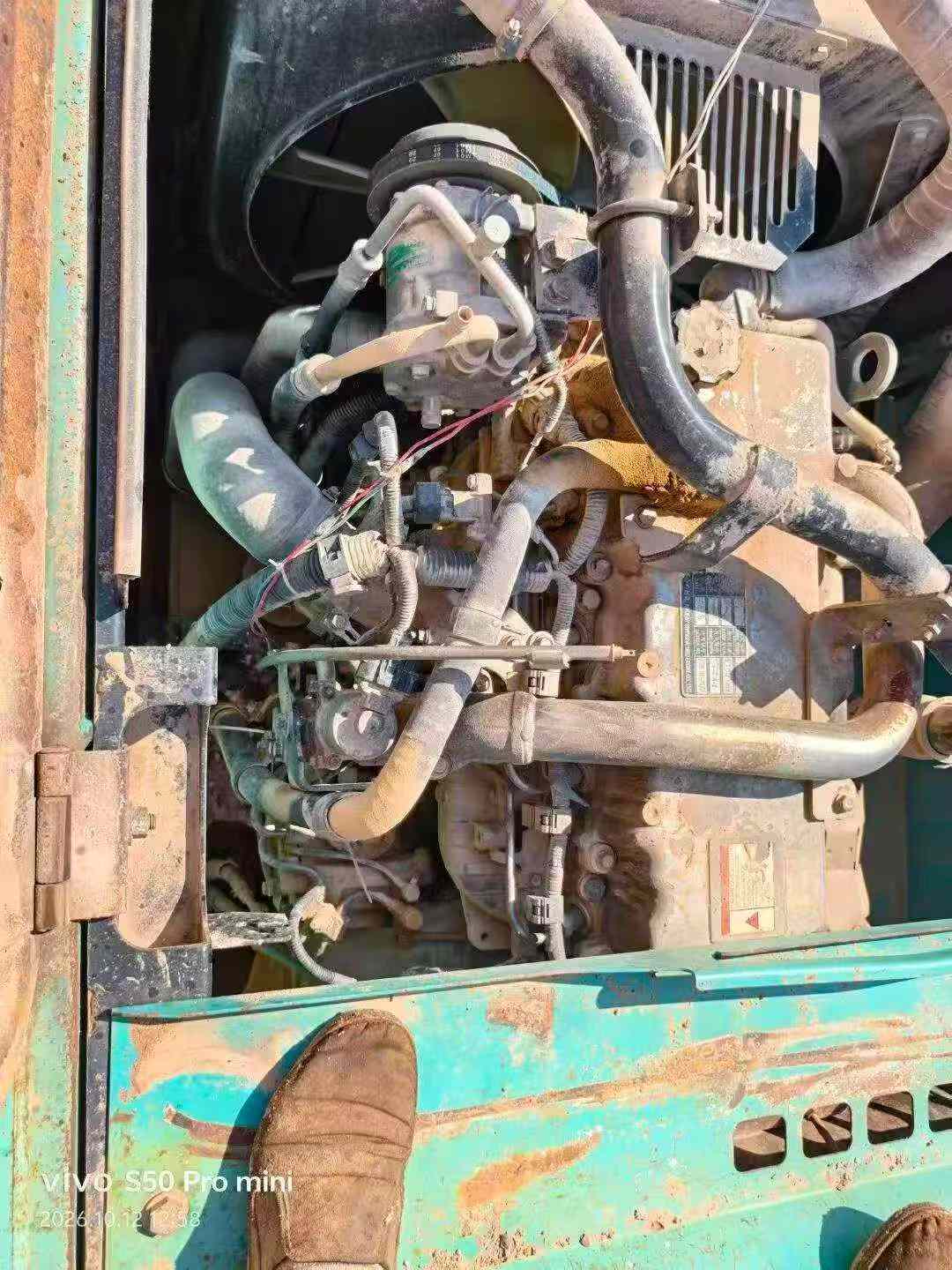 Buy Kobelco SK260 Used Excavator / 4