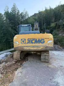 Buy XCMG XE135B Used Excavator / 4 Buy XCMG XE135B Used Excavator / 4