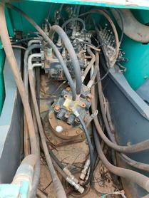 Buy Kobelco SK210 Used Excavator / 6 Buy Kobelco SK210 Used Excavator / 6