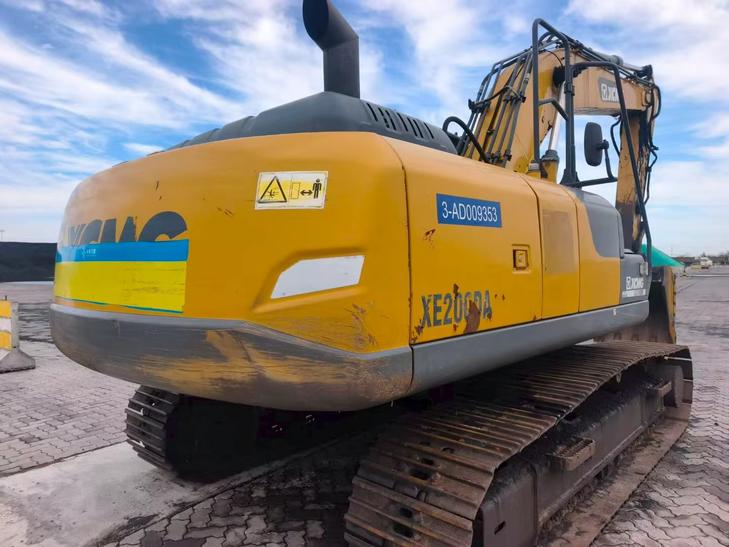Buy XCMG XE200 Used Excavator / 1