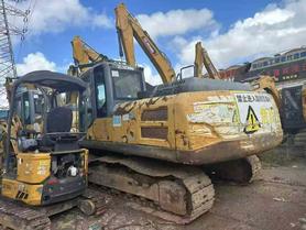 Buy XCMG XE200 Used Excavator / 5 Buy XCMG XE200 Used Excavator / 5