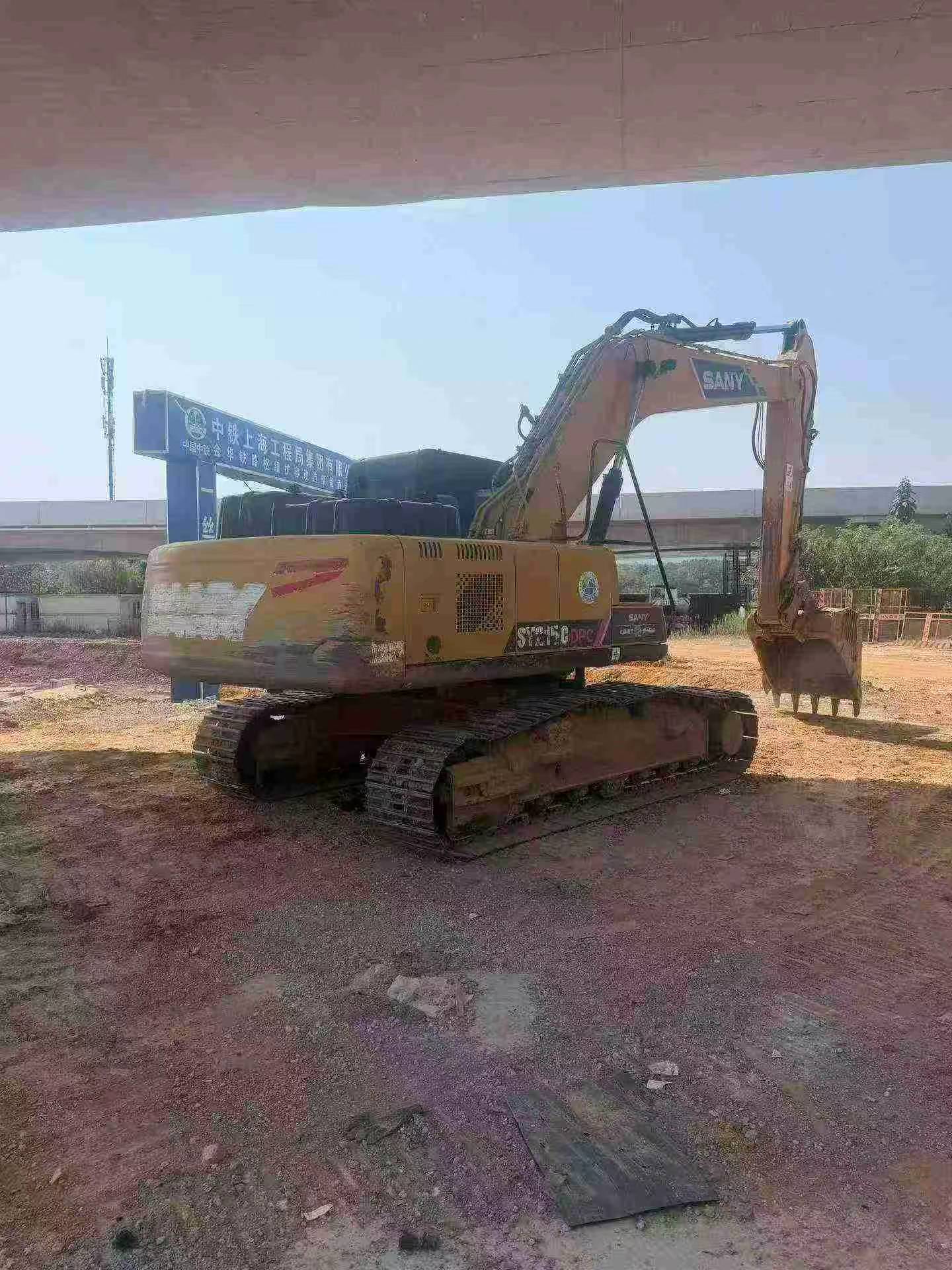 Buy Sany SY205C Used Excavator / 2