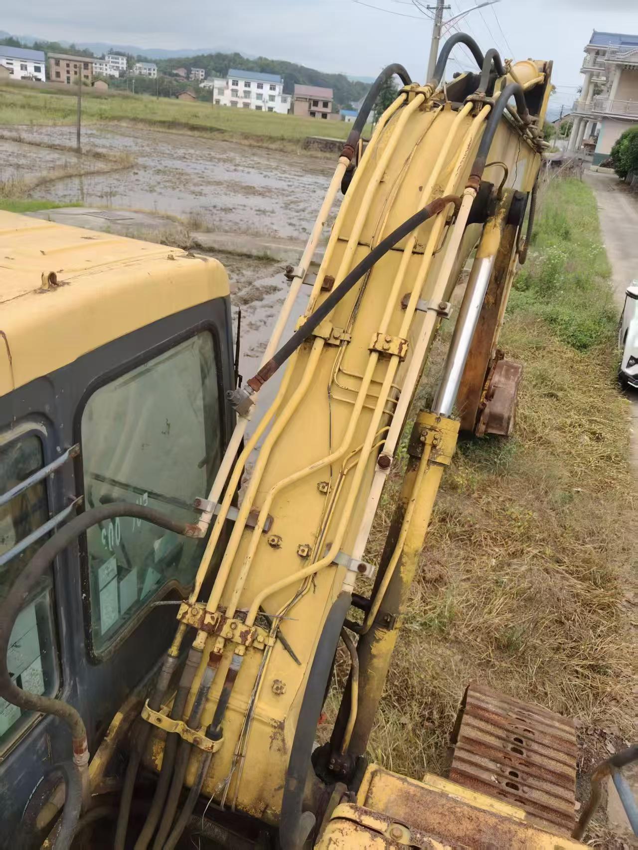 Buy Komatsu PC120-6E Used Excavator / 3