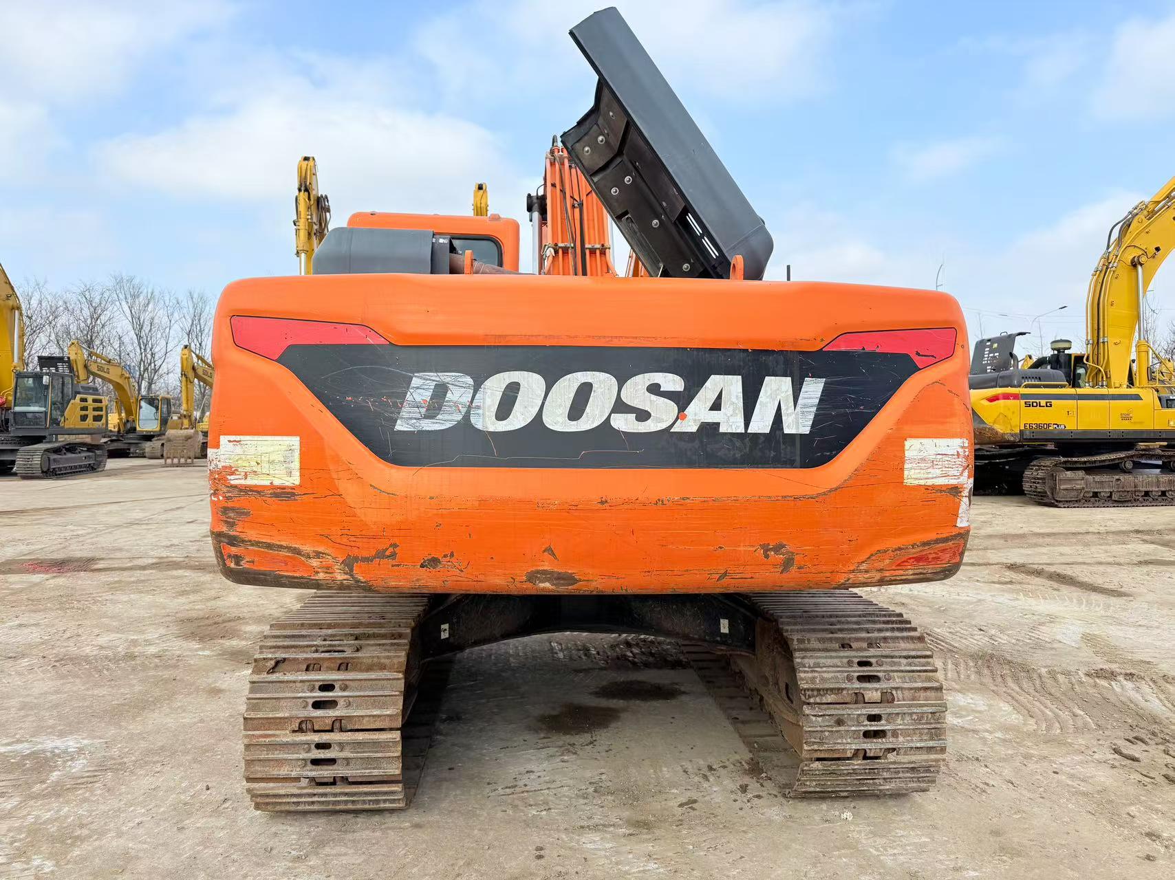 Buy Doosan DH215-9 Used Excavator / 3