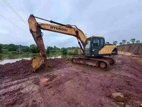 Buy Hyundai R215VS Used Excavator / 3 Buy Hyundai R215VS Used Excavator / 3