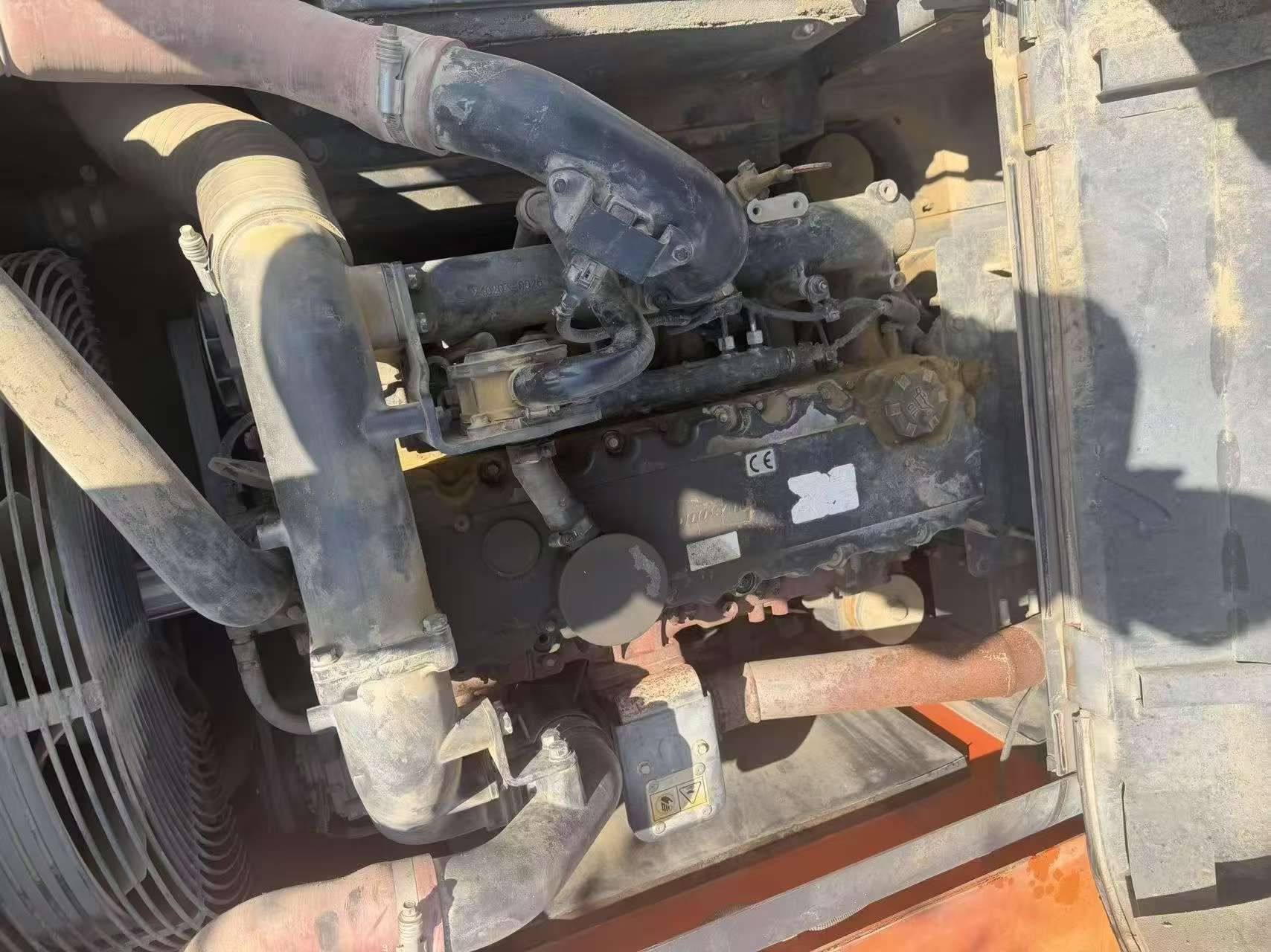 Buy Doosan DX260LC Used Excavator / 4
