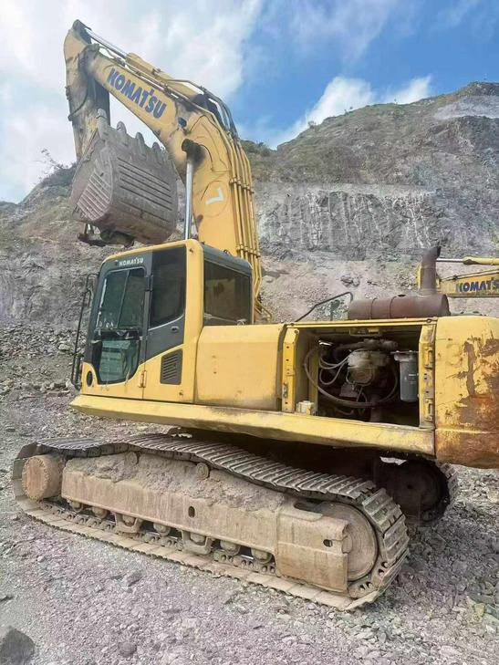 Buy Komatsu PC360-7 Used Excavator / 1