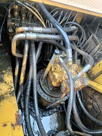 Buy Caterpillar 325C Used Excavator / 5 Buy Caterpillar 325C Used Excavator / 5